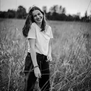 Meet your Posher, Emma